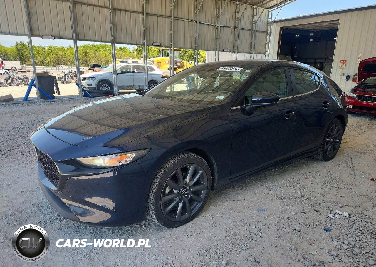 2022 Mazda 3 Preferred – zdjęcie 1 z 13