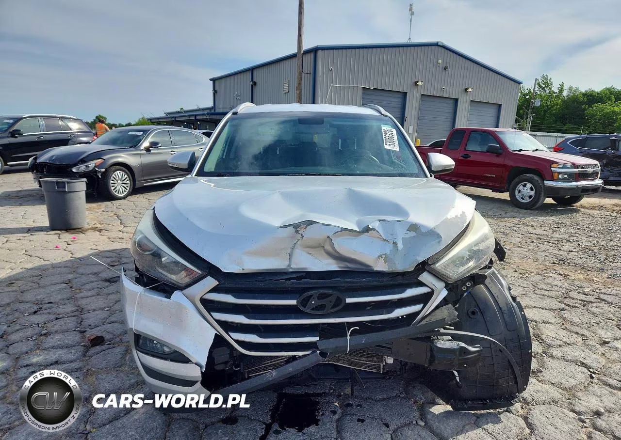 2018 Hyundai Tucson VIN:KM8J33A42JU633006 - 5