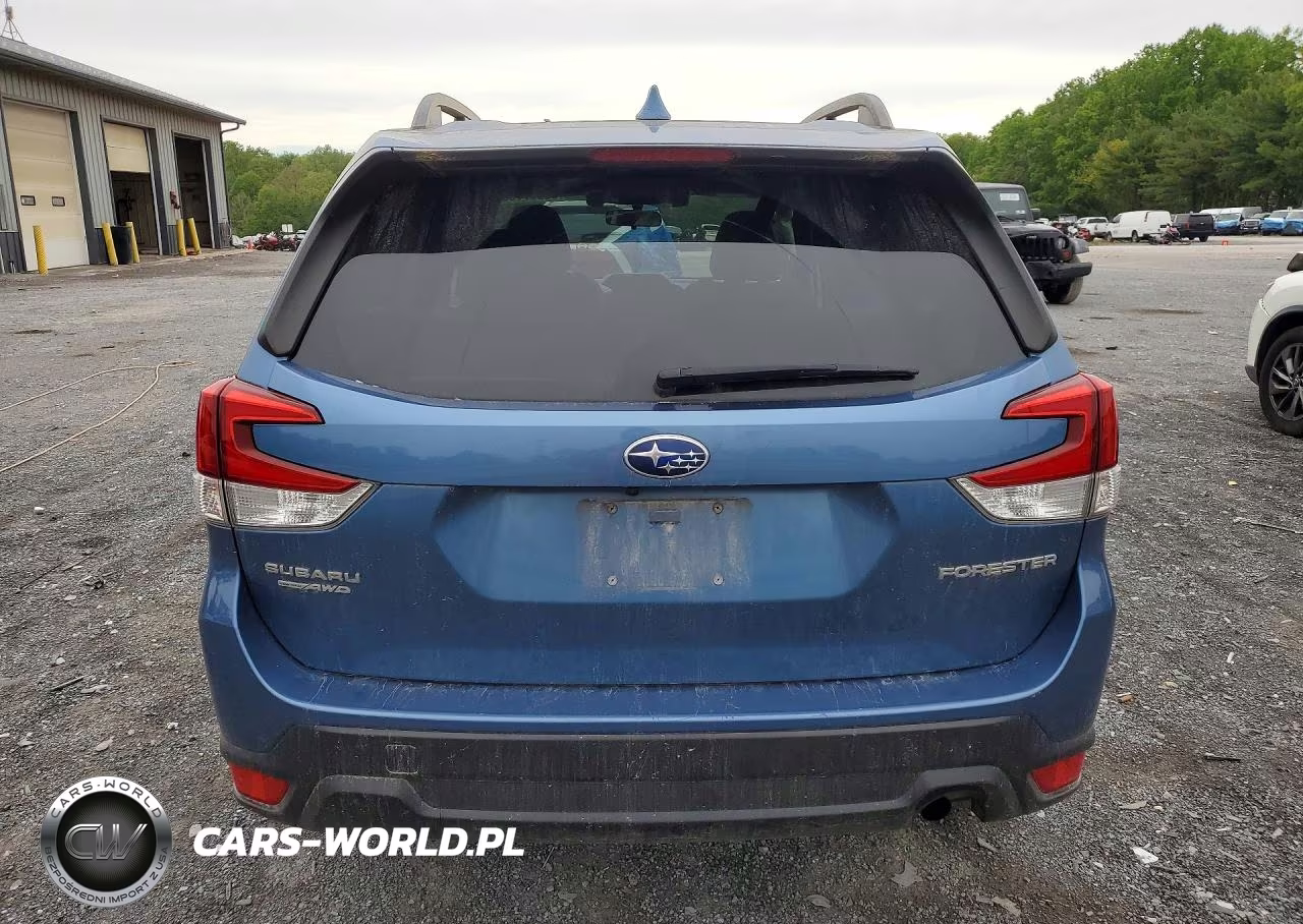 2020 Subaru Forester Premium VIN:JF2SKAGC5LH445303 - 6