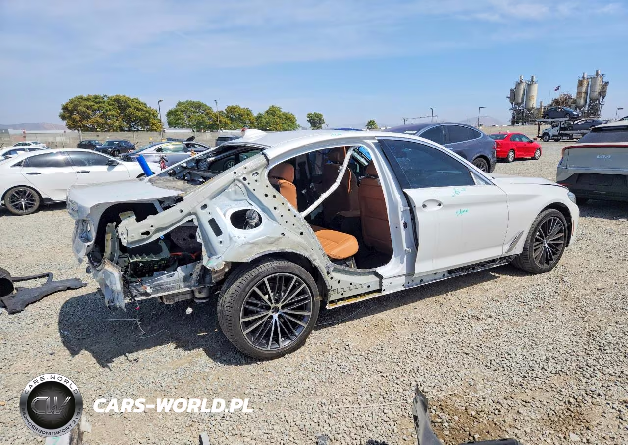 2022 BMW 530 I VIN:WBA53BH02NCK38965 - 3