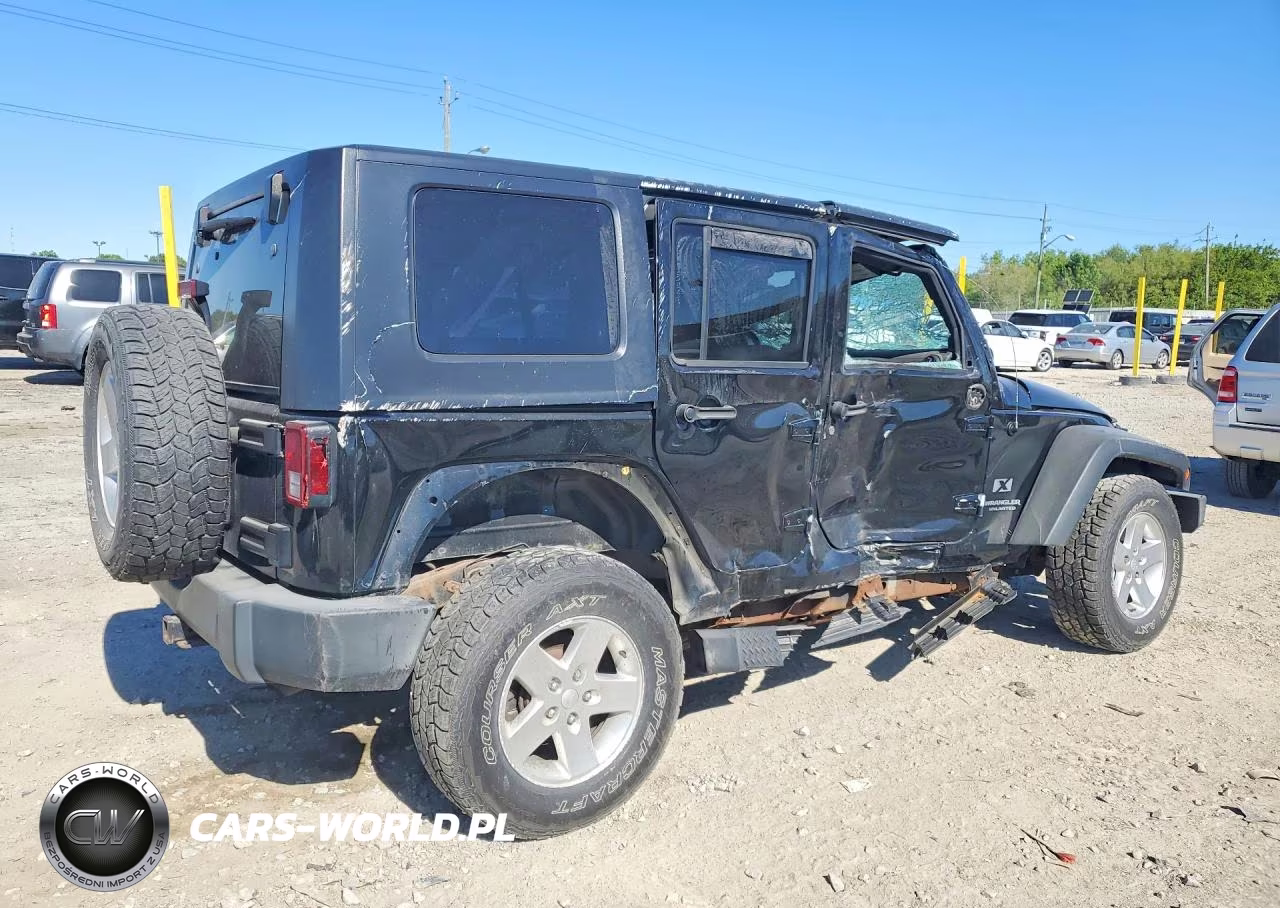 2007 Jeep Wrangler X VIN:1J4GA39137L157243 - 3