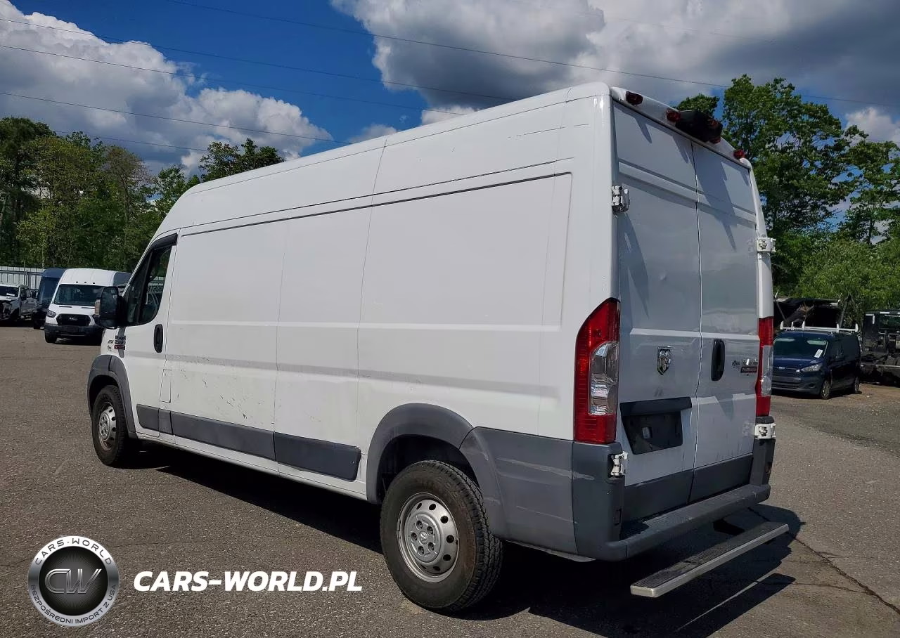 2018 Ram Promaster 2500 Delivery Van VIN:3C6TRVDG6JE147754 - 2