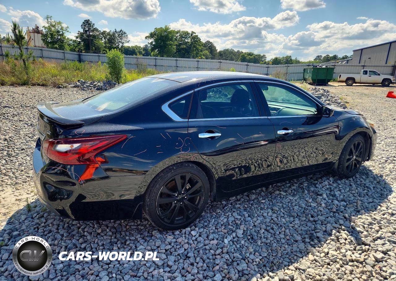 2017 Nissan Altima 2.5 Sr VIN:1N4AL3AP1HN361069 - 3