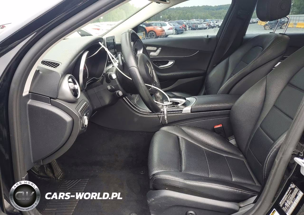 2016 Mercedes-Benz C 300 VIN:55SWF4JB1GU151259 - 7