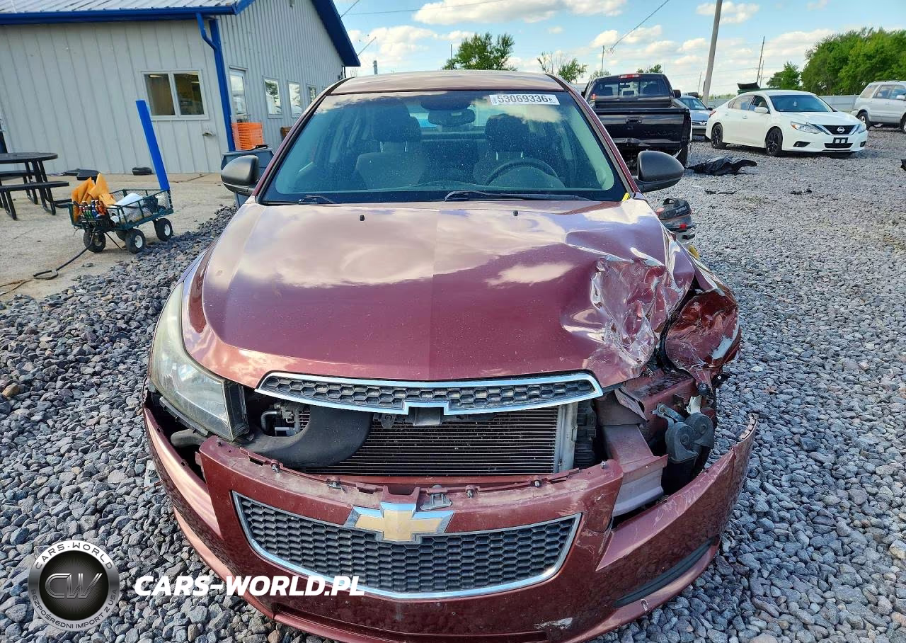 2012 Chevrolet Cruze Ls VIN:1G1PC5SH3C7204382 - 5