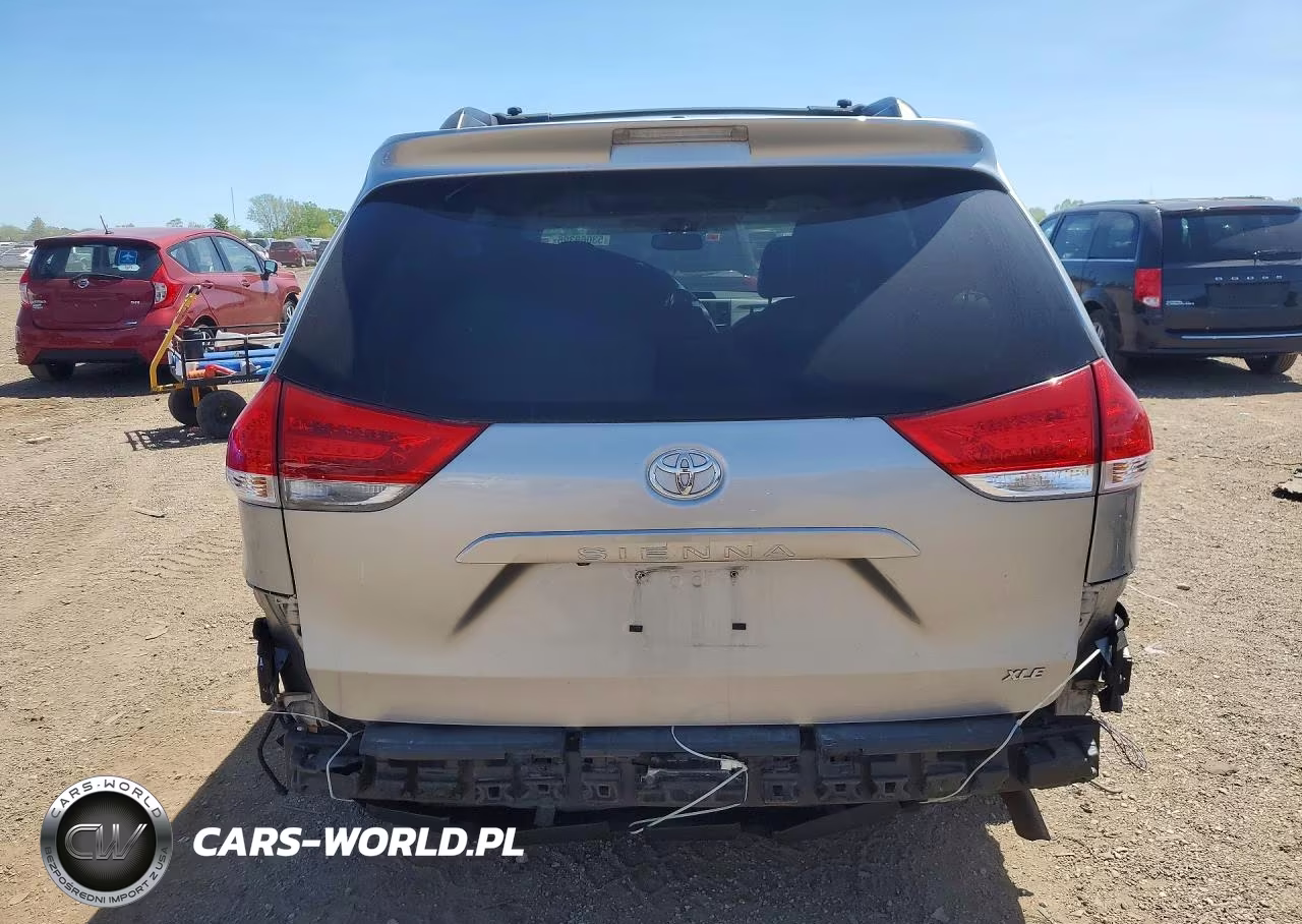 2014 Toyota Sienna Xle 8-Passenger VIN:5TDYK3DC5ES467311 - 6