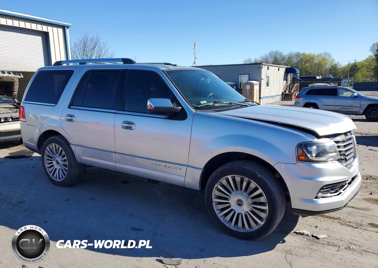 2017 Lincoln Navigator Reserve VIN:5LMJJ2LT3HEL14123 - 4