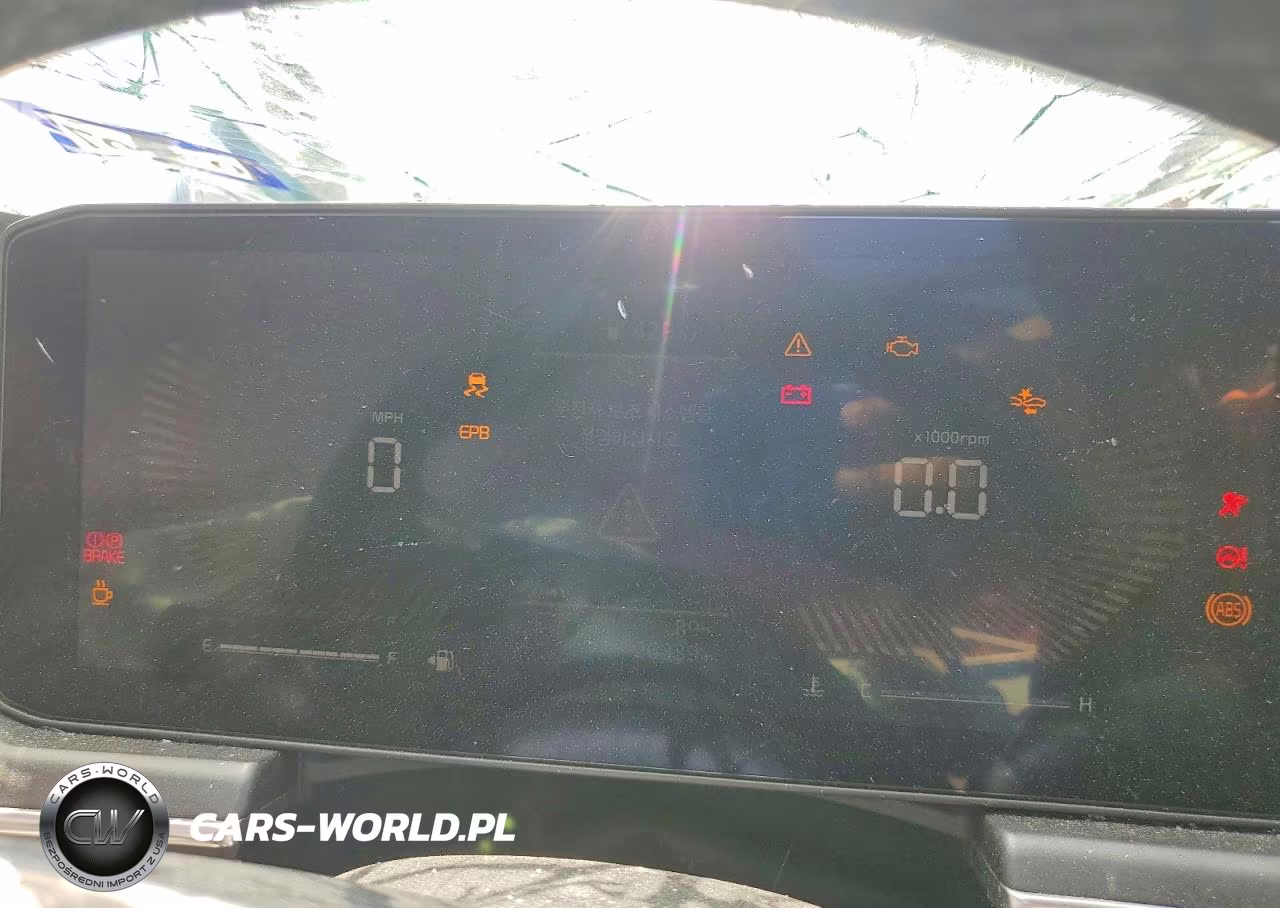2025 Kia K5 Gt Line VIN:KNAG64J70S5328747 - 9