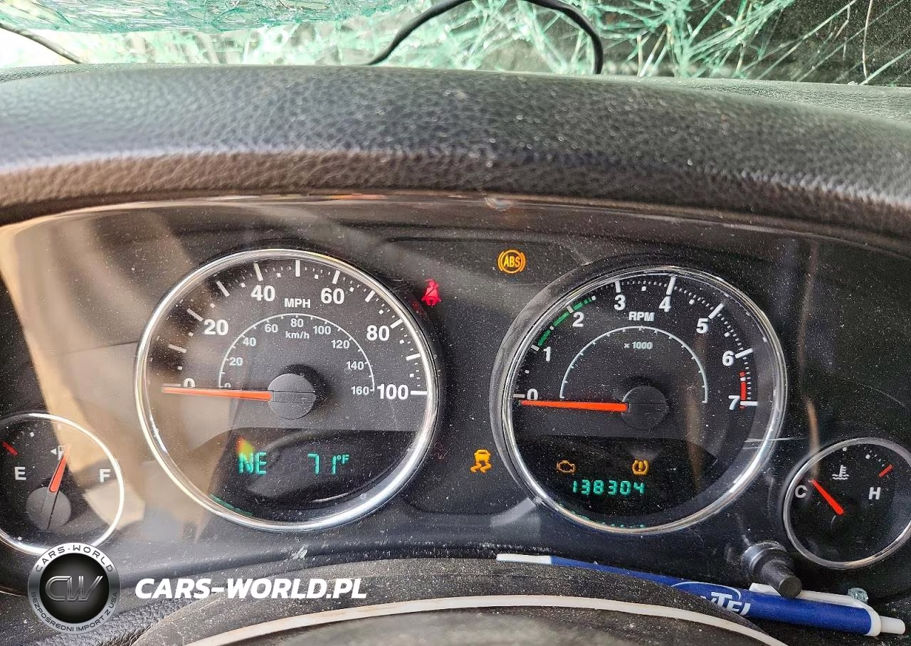 2012 Jeep Wrangler Sport VIN:1C4AJWAGXCL101811 - 9