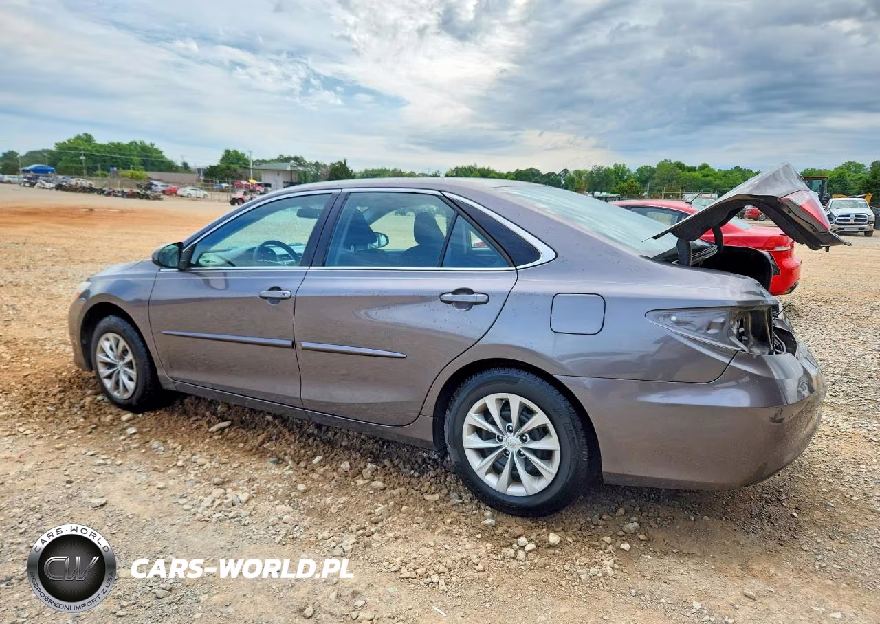 2017 Toyota Camry Le VIN:4T1BF1FK0HU394895 - 2