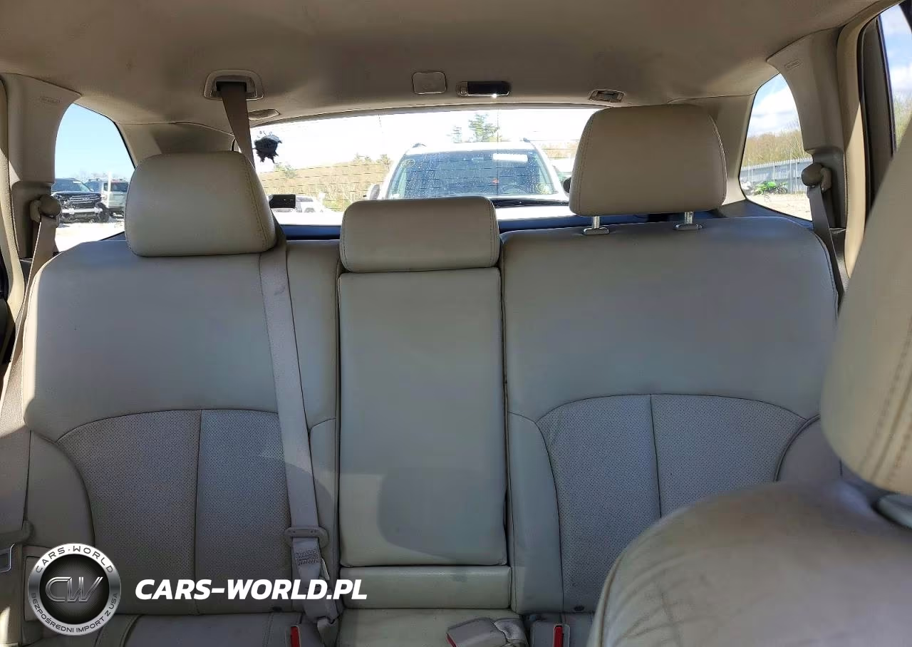 2011 Subaru Outback 2.5I Limited VIN:4S4BRBJC4B3358105 - 10