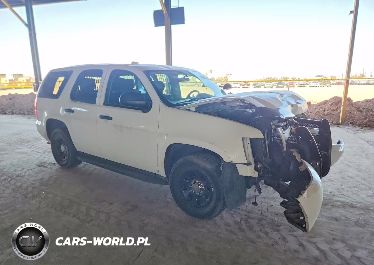 2012 Chevrolet Tahoe Police VIN:1GNLC2E02CR300011 - 4