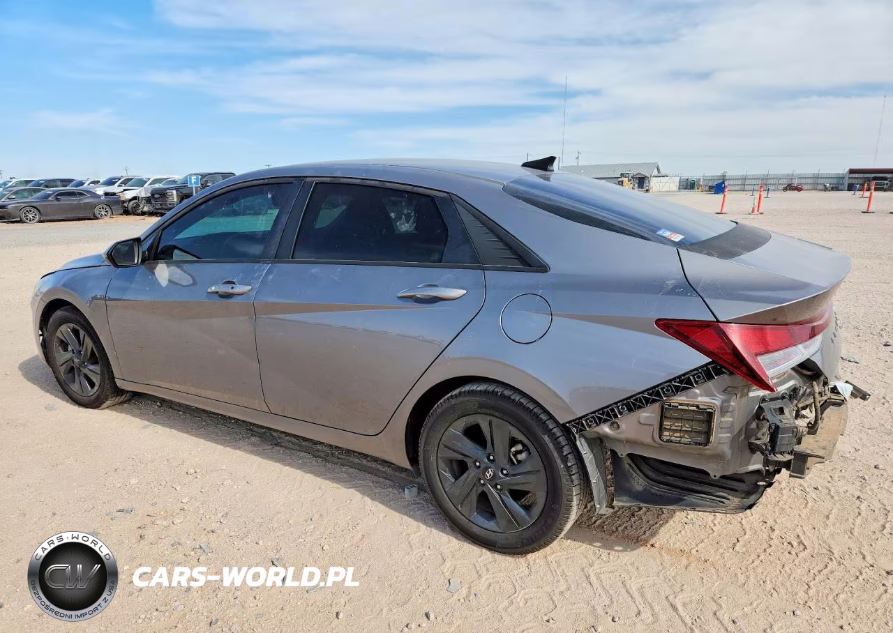 2022 Hyundai Elantra Sel VIN:KMHLM4AGXNU254072 - 2