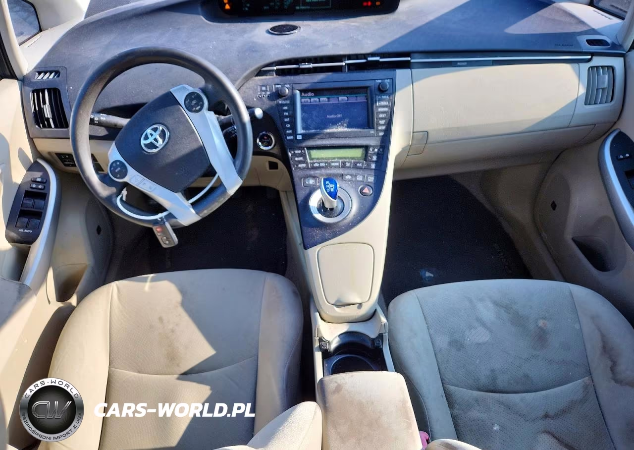 2011 Toyota Prius Three VIN:JTDKN3DU7B0251853 - 8