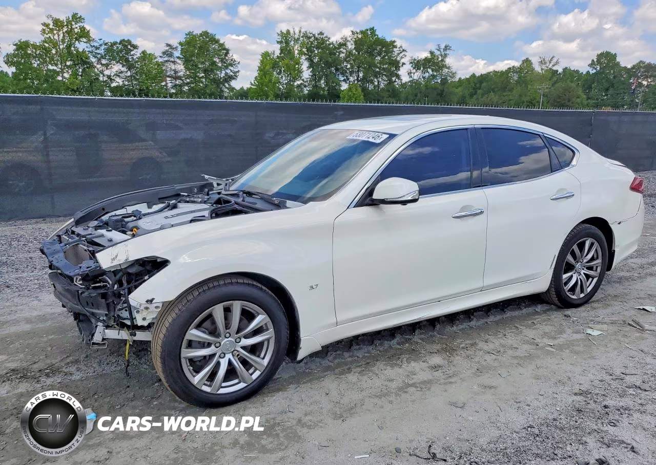 2018 Infiniti Q70 3.7 Luxe