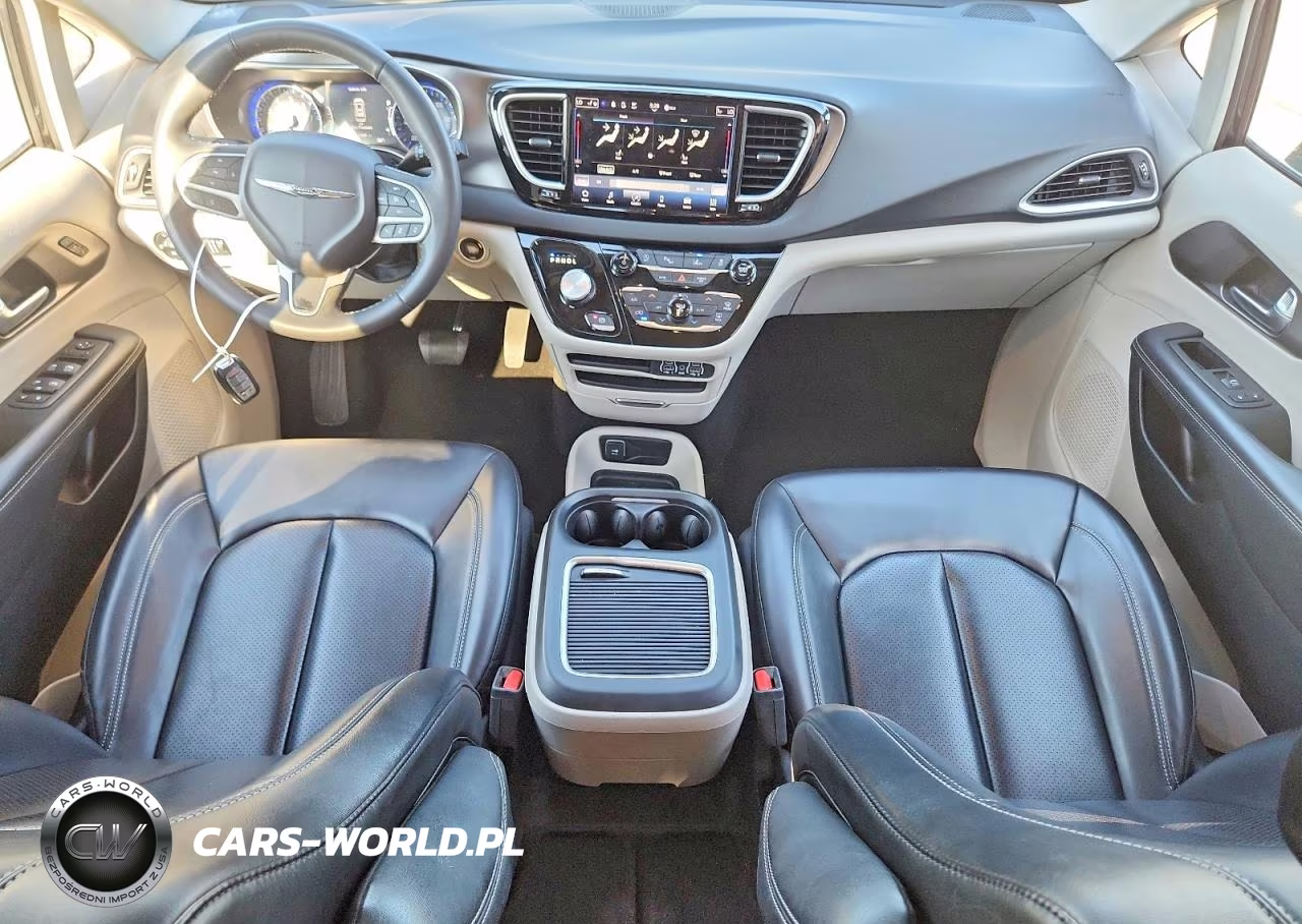 2023 Chrysler Pacifica Touring L VIN:2C4RC1BG1PR587033 - 8