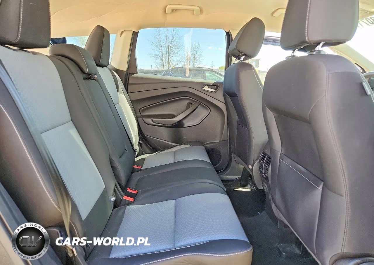 2017 Ford Escape Se VIN:1FMCU0GD5HUE04356 - 11