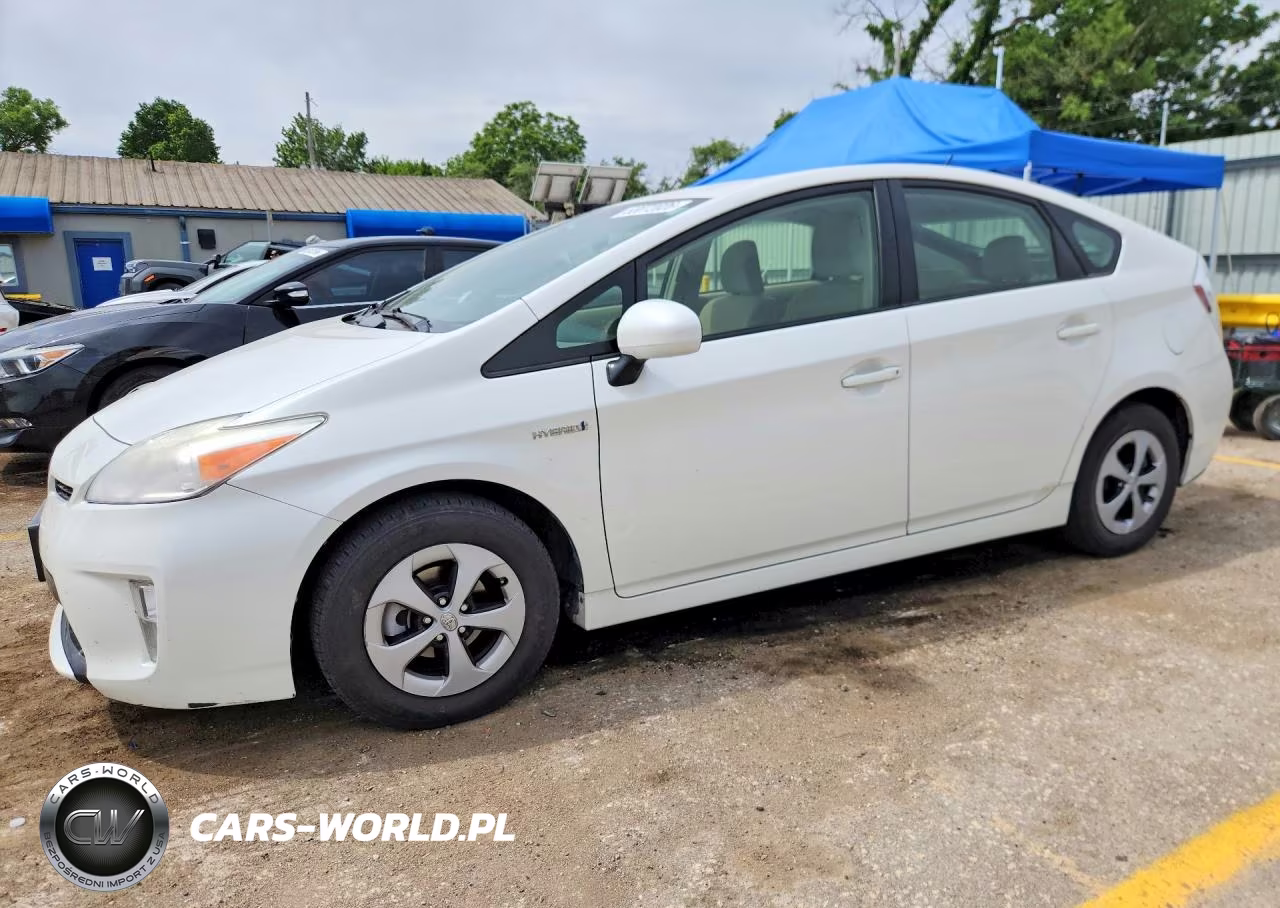 2012 Toyota Prius Three