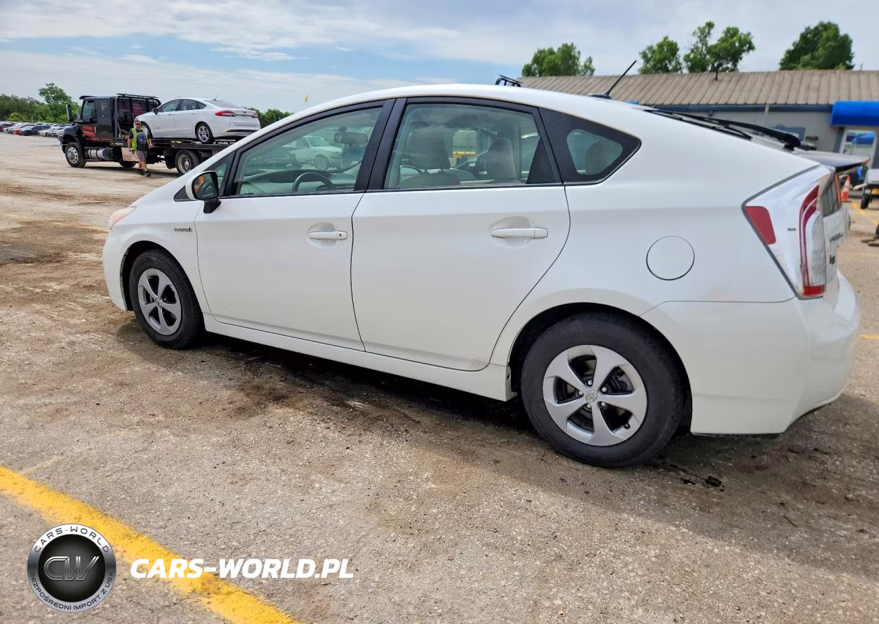 2012 Toyota Prius Three VIN:JTDKN3DU5C5433331 - 2