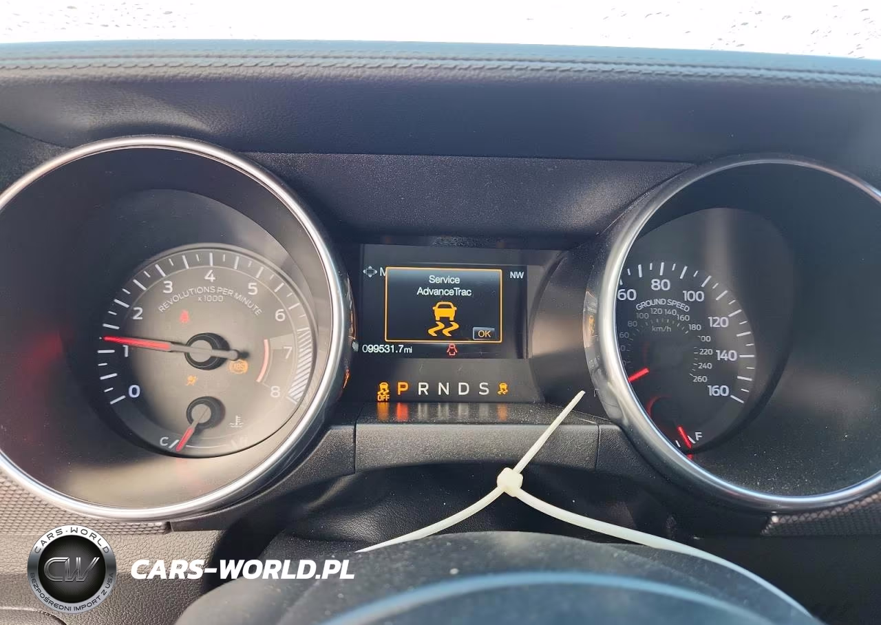 2018 Ford Mustang VIN:1FA6P8TH6J5183257 - 9