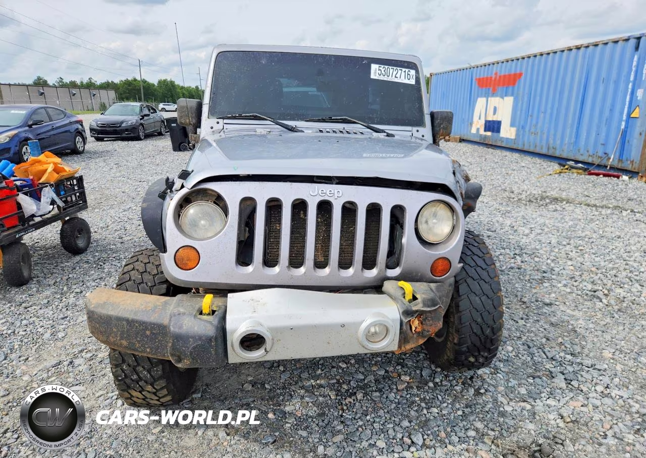 2013 Jeep Wrangler Unlimited Sport VIN:1C4BJWDGXDL671227 - 5