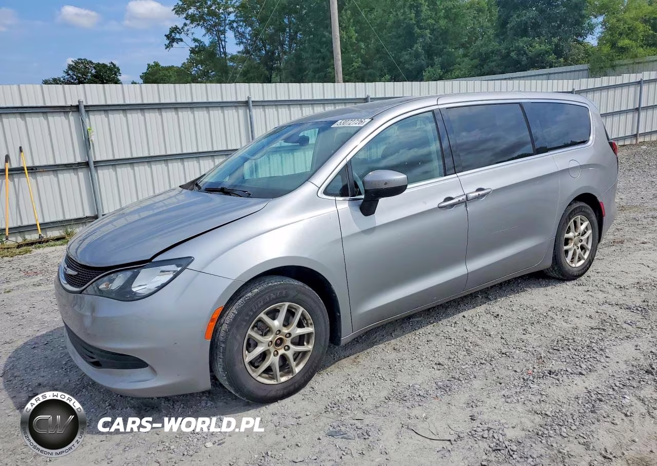 2017 Chrysler Pacifica Touring – zdjęcie 1 z 13