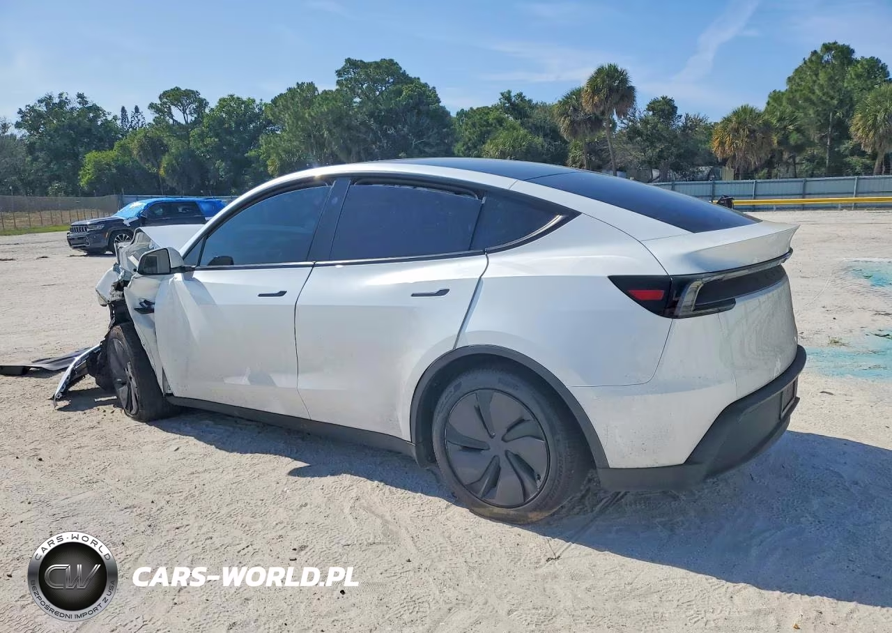 2026 Tesla Model Y VIN:7SAYGDEE6TA461090 - 2