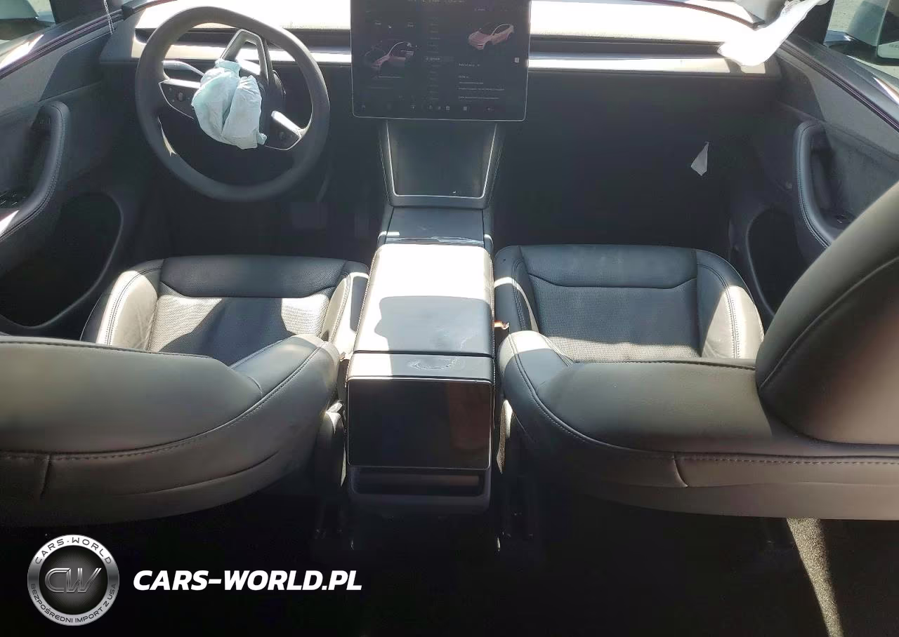 2026 Tesla Model Y VIN:7SAYGDEE6TA461090 - 8