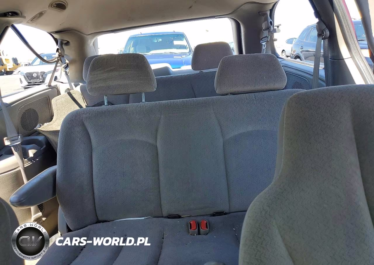2002 Chrysler Town & Country Lx VIN:2C4GP44362R646545 - 10