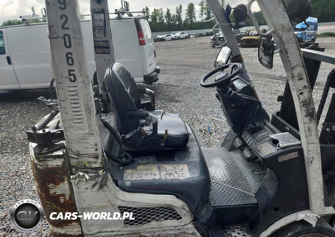 2016 Nissan Forklift VIN:CP1F29W22925 - 6