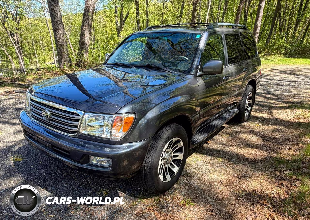 2004 Toyota Land Cruiser Base