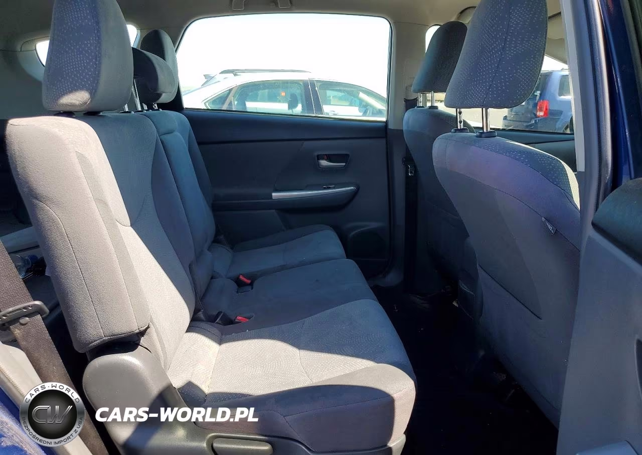 2012 Toyota Prius V VIN:JTDZN3EU4C3071209 - 10