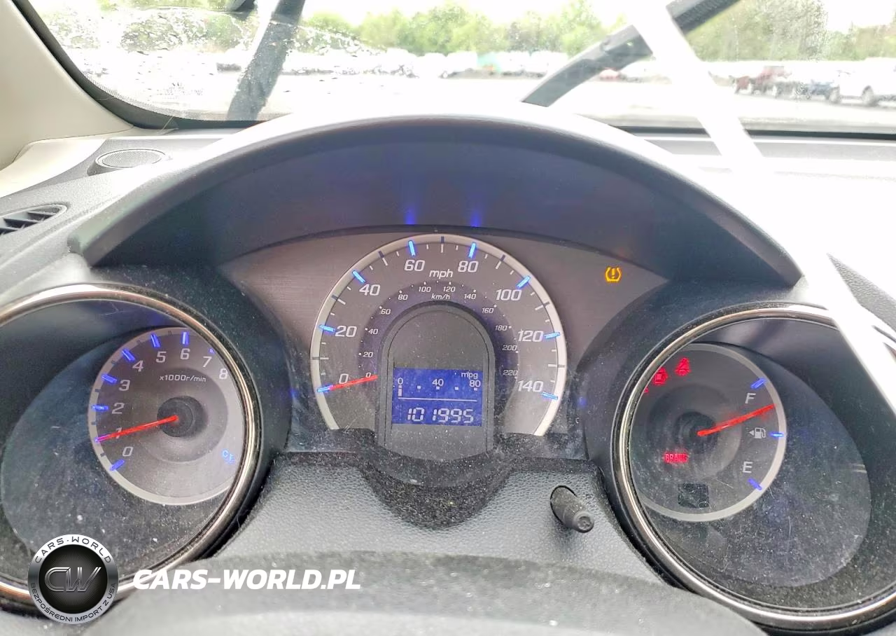 2013 Honda Fit Sport VIN:JHMGE8H59DC031748 - 9