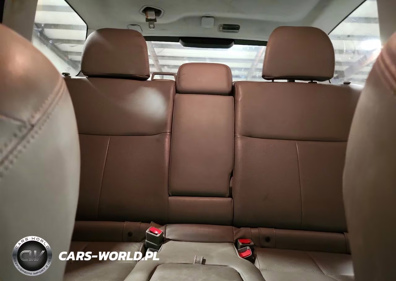 2011 Subaru Forester Touring VIN:JF2SHAGC9BH737288 - 10