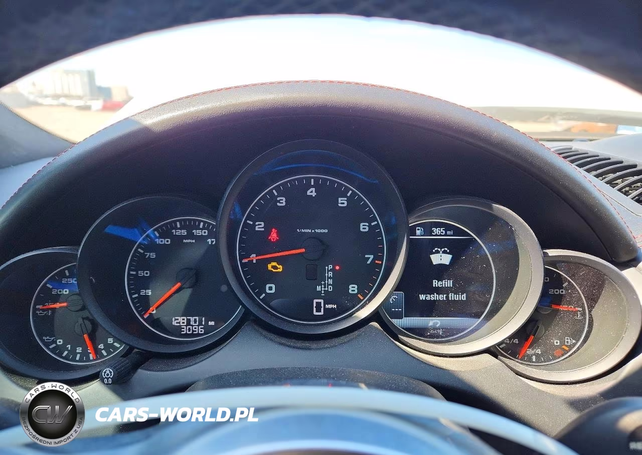 2016 Porsche Cayenne VIN:WP1AA2A25GLA02315 - 9