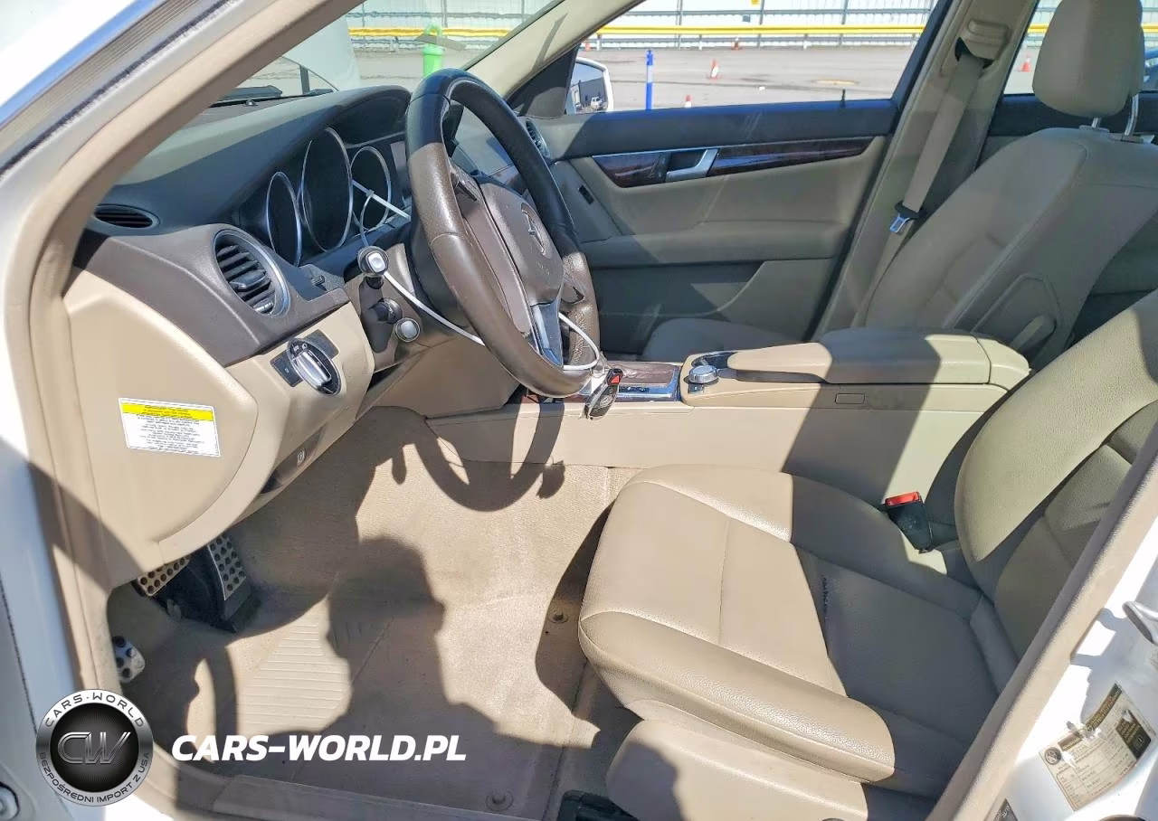 2013 Mercedes-Benz C 250 VIN:WDDGF4HB8DR296757 - 7