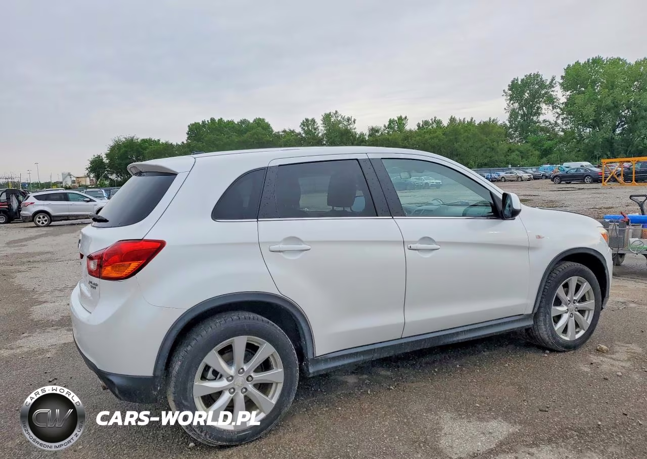 2014 Mitsubishi Outlander Sport Se VIN:4A4AR4AU9EE010483 - 3