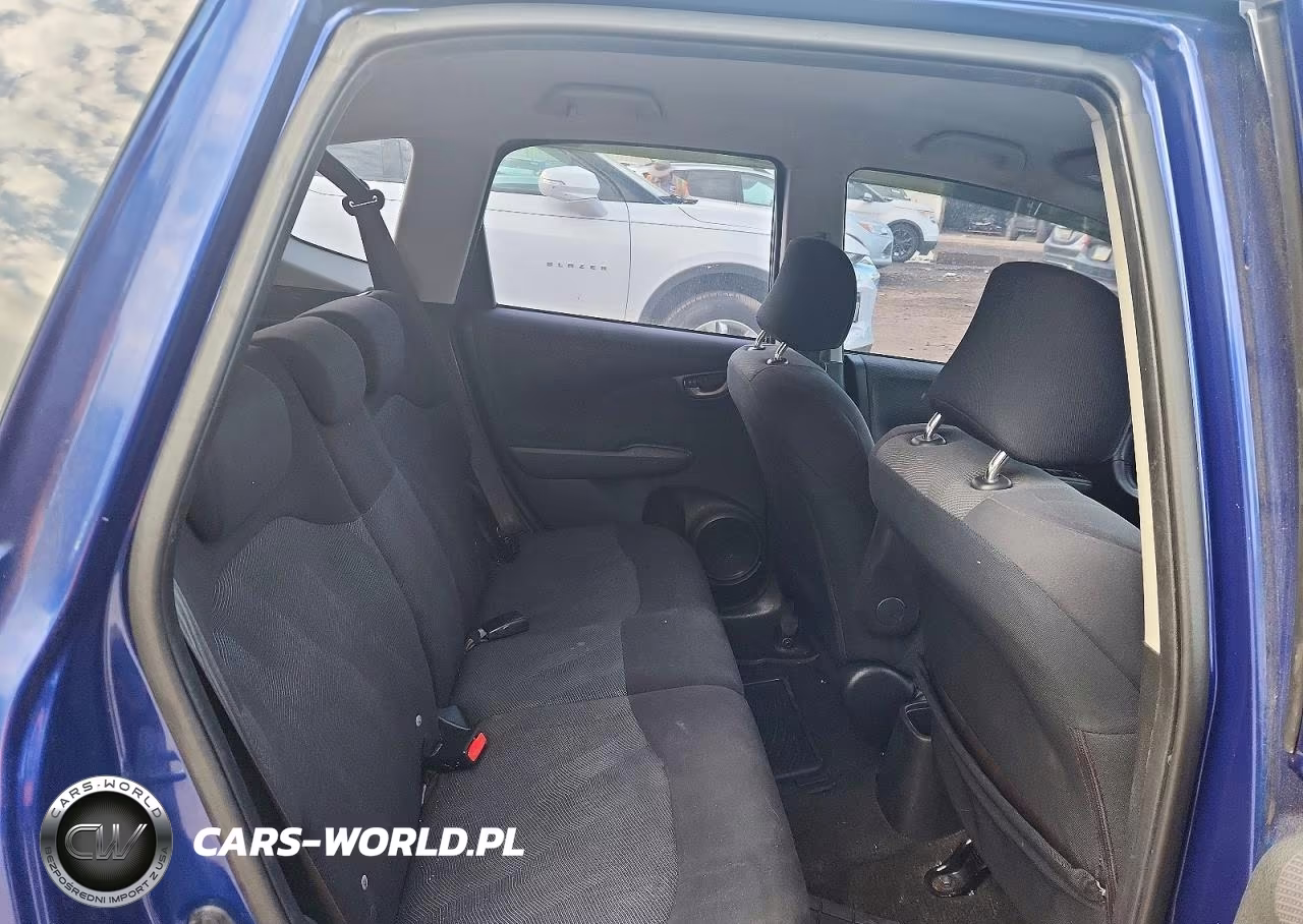 2009 Honda Fit Sport VIN:JHMGE88639S026468 - 10