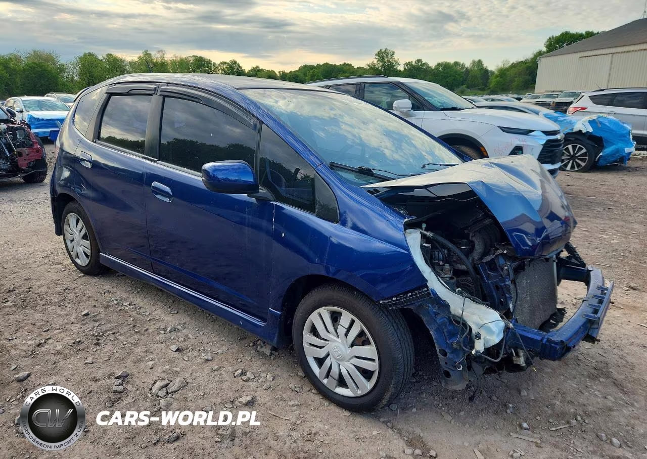 2009 Honda Fit Sport VIN:JHMGE88639S026468 - 4
