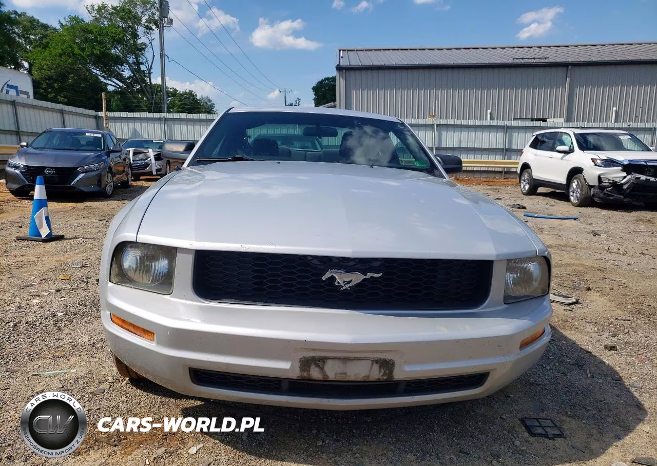 2007 Ford Mustang VIN:1ZVFT80N475288076 - 5
