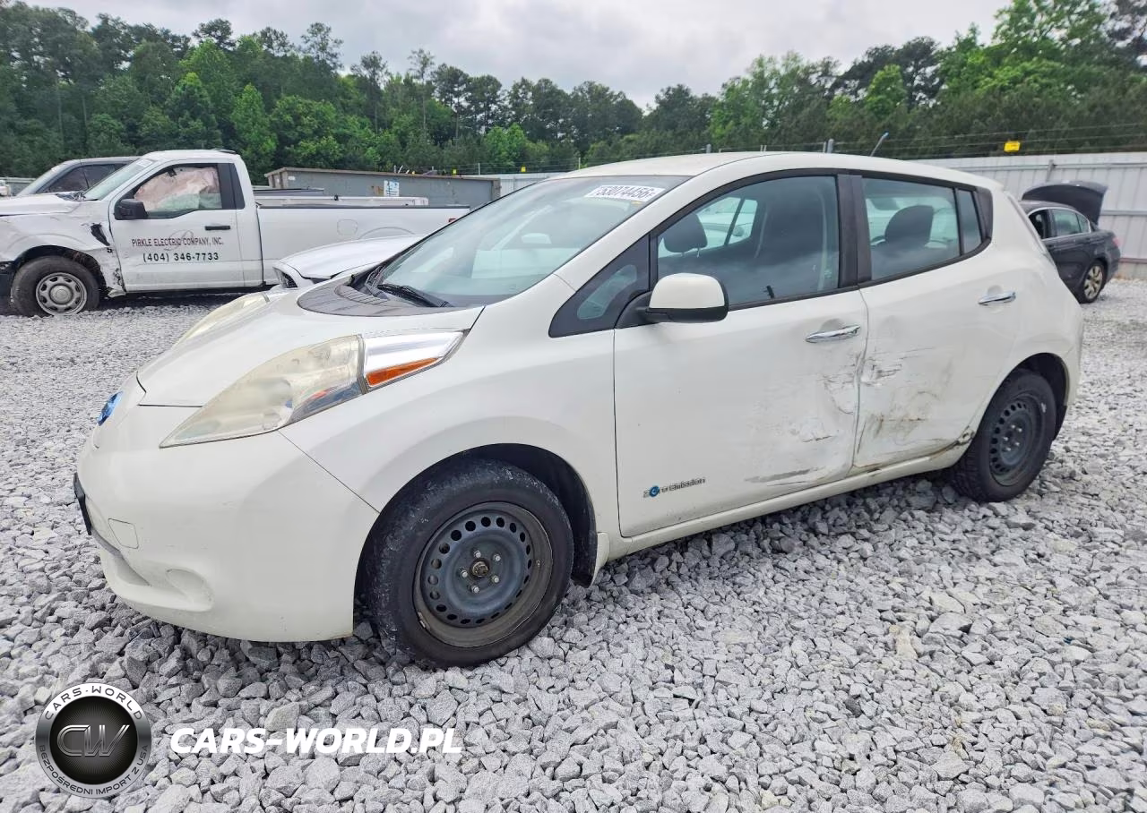 2013 Nissan Leaf S