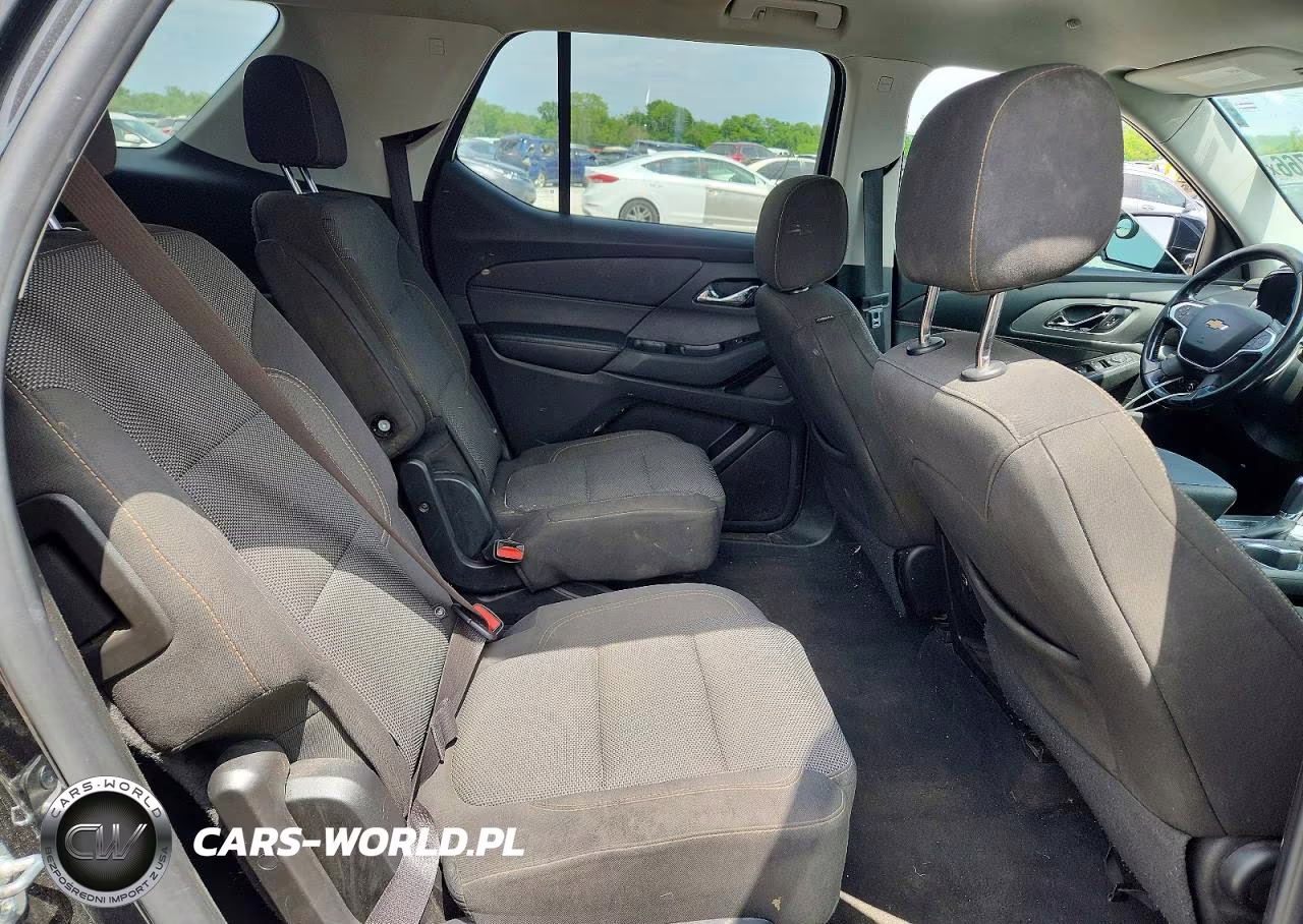 2019 Chevrolet Traverse Lt VIN:1GNERGKW2KJ144384 - 11