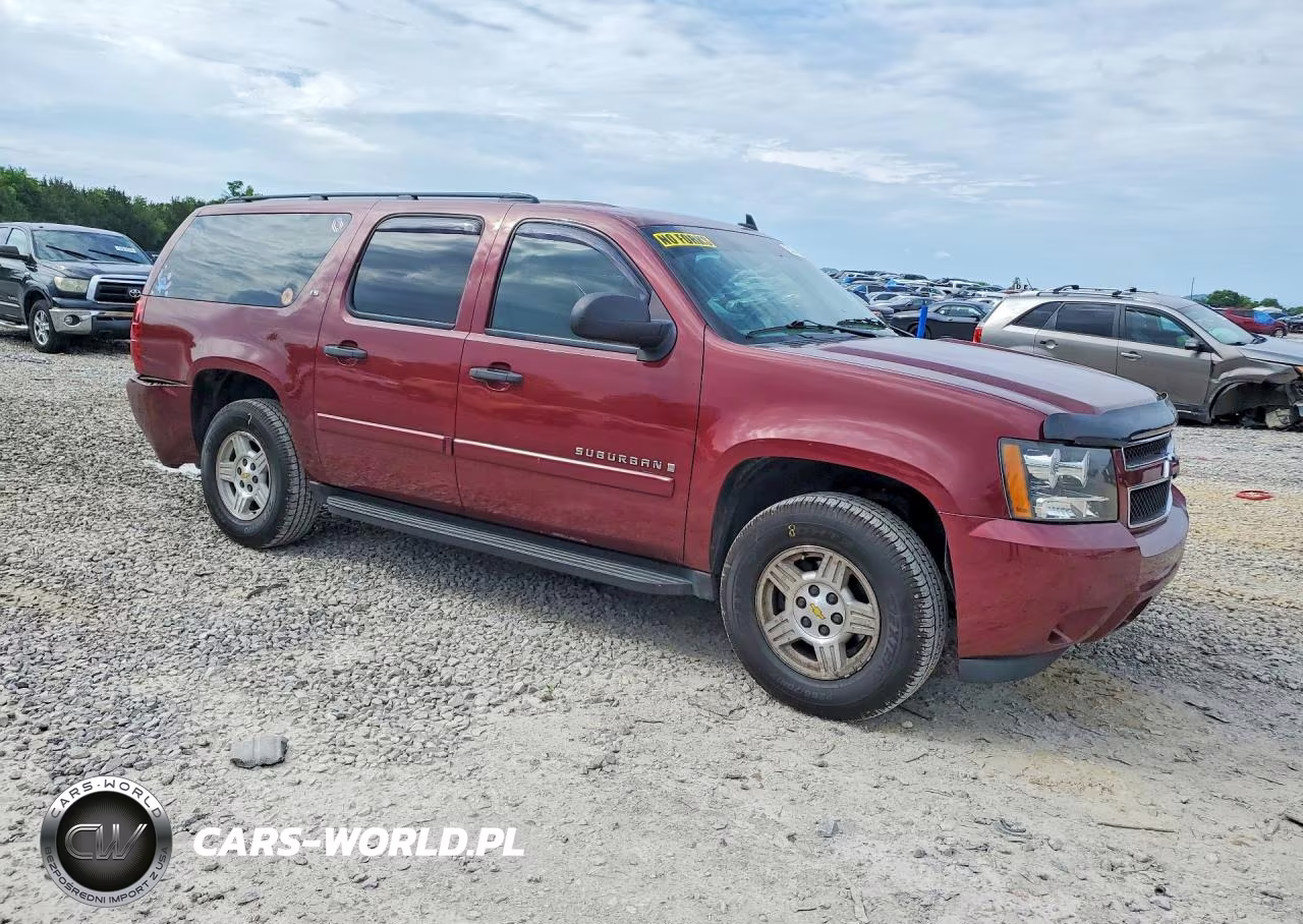 2008 Chevrolet Suburban C1500 Ls VIN:1GNFC16J38J211715 - 4