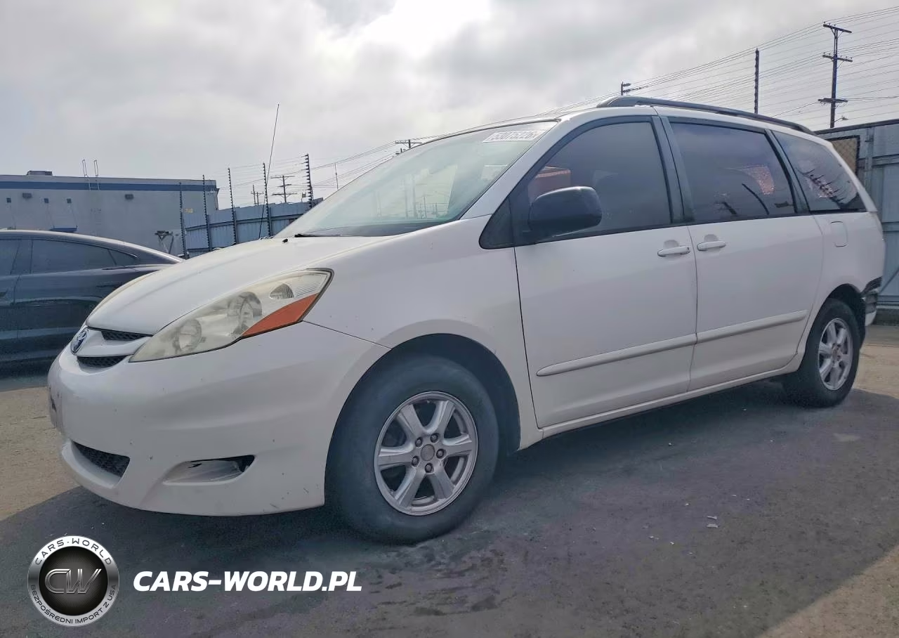 2008 Toyota Sienna Ce 7-Passenger