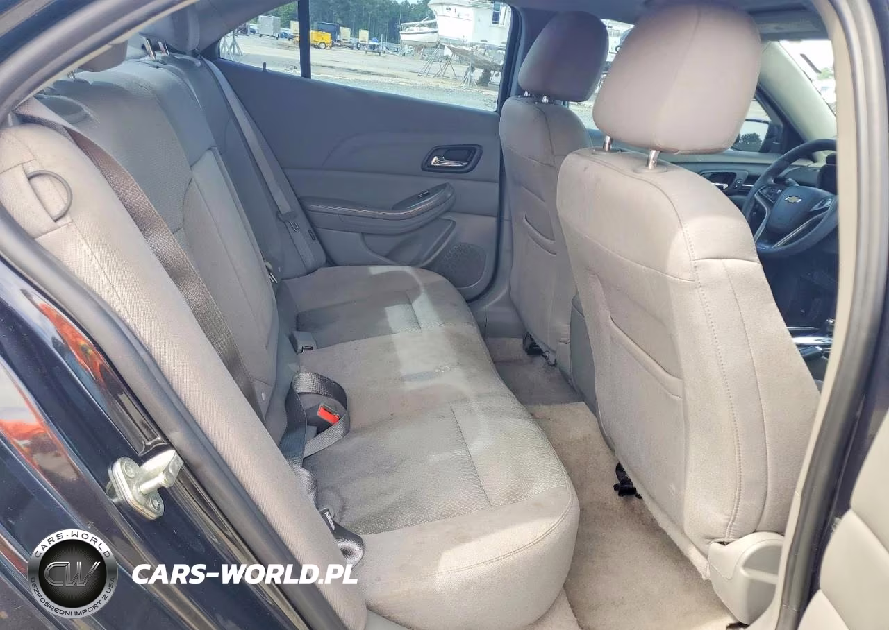 2014 Chevrolet Malibu Ls VIN:1G11B5SL2EF158145 - 10