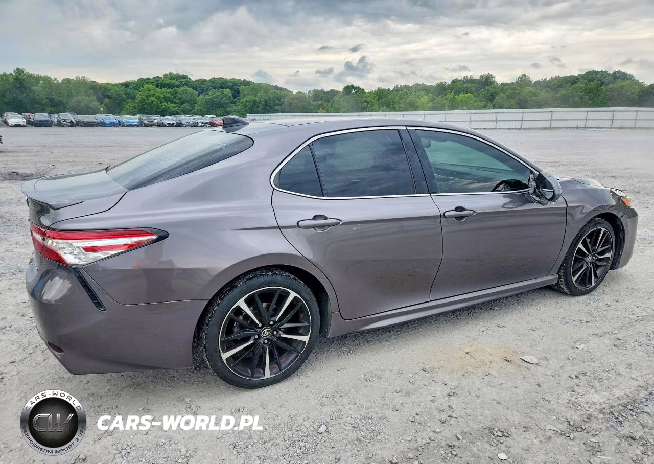 2020 Toyota Camry Xse VIN:4T1K61AK3LU857452 - 3