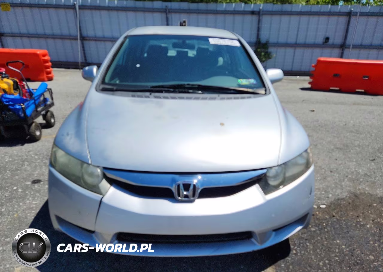 2010 Honda Civic Lx VIN:2HGFA1F5XAH320229 - 5