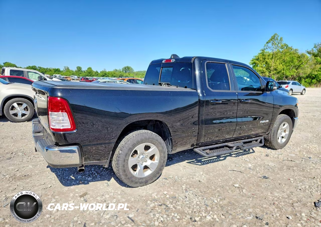 2021 Ram 1500 Big Horn VIN:1C6RRFBG7MN786566 - 3