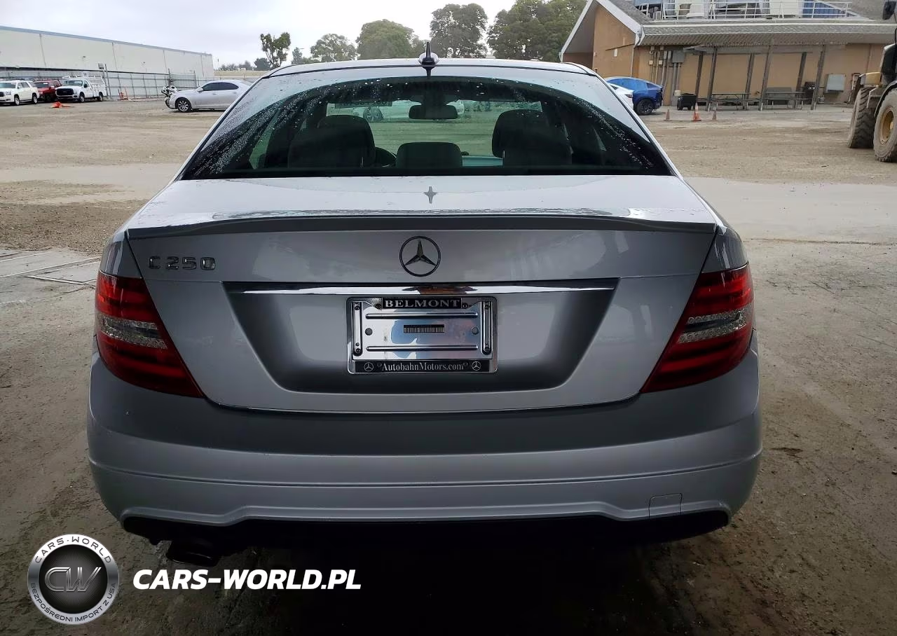 2014 Mercedes-Benz C 250 VIN:WDDGF4HB5EA964529 - 6