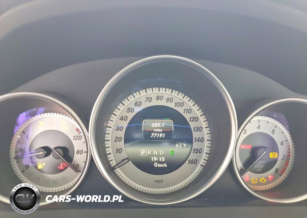 2014 Mercedes-Benz C 250 VIN:WDDGF4HB5EA964529 - 9